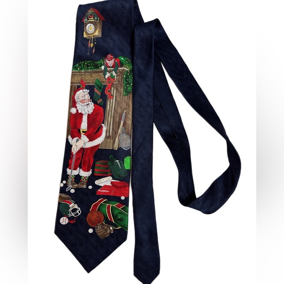 Santa Holiday Men’s Christmas Tie - Picture 3 of 5